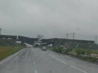 На константиновской трассе взорван железнодорожный мост
