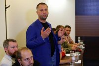 Бородай: Киев выбивает ополченцев с места падения Боинга, чтобы скрыть преступление своих военных