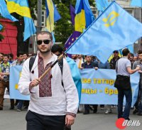 Сергей Веселовский - крымским татарам: "Вы бы книжку какую умную по крымской истории полистали!"