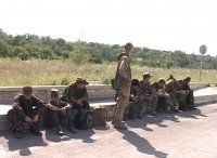 ФСБ: еще одна группа украинских военных готовится уйти в Россию