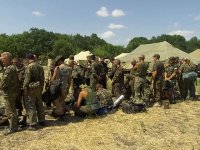 Для четырехсот украинских военных, перешедших на территорию РФ, развернут лагерь (видео)