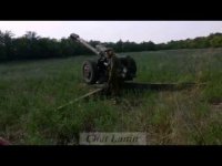 Луганск. "Бобры" артиллеристы отправляют укропам СМСочки