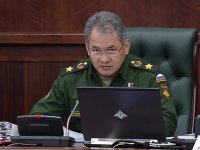 Шойгу беспокоит активность НАТО у российских границ