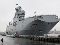 Оппозиция и профсоюзы Франции раскритиковали решение Олланда не поставлять "Мистрали" России
