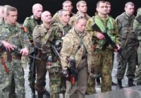 Казаки во главе с женщиной командиром