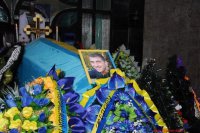 Бойца ОПГ "Айдар" из Луганска похоронили в Тернополе: мать от него отказалась