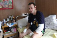 Украина. Отравь СМС на номер *** и на эти деньги купят протез для выживших в АТО