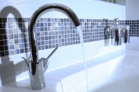 Домайданились... В Луцке горячая вода будет только по выходным