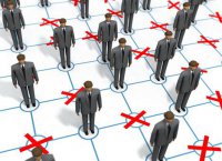 Сильный премьер. Треть украинских работодателей задумывается над сокращениями