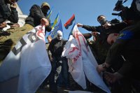 День защитника УПА: инициатива Порошенко развяжет руки радикалам и вызовет отвращение Европы