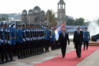 Владимир Путин принимает участие в смотре военного парада в Белграде – прямая трансляция