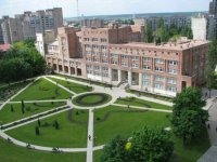 Украинские власти грозятся лишить ученых званий преподавателей ЛугНУ, которые остались в Луганске, а не переехали в Старобельск