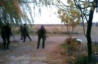 Укры зашевелились ... ОБСЕшники свалили подальше ... Ждём событий ...