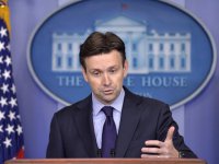 В Белом доме нелестно оценили возможности России и Китая в борьбе с лихорадкой Эбола