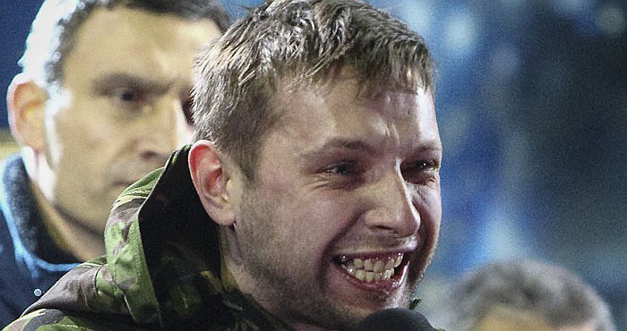 Парасюк избил полицейского и угрожал убить всех, кто мешает блокаде Донбасса