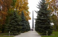 Чиновники Киева украли 1,5 млн гривен на строительстве Аллеи Славы