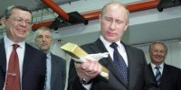 Разыграет ли Путин золотую карту против доллара?