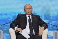Путин предложил решать мировые проблемы с помощью шахмат