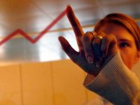 Эксперты: Несмотря на санкции, в России растет производство