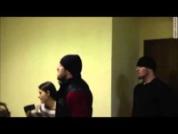 В Москве сторонники Рамзана Кадырова забросали яйцами "правозащитника"