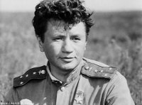 В бой идут одни «старики»: будем жить!