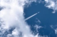 В небе над Швецией едва не столкнулись пассажирский и военный самолеты