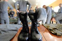 Превентивная мера: военкоматы запрещают мужчинам покидать пределы городов