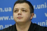 Семенченко обвинил президента Порошенко в сливе Донбасса