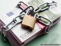 Без любви и с расчетом: Украина теряет кредит доверия в ЕС