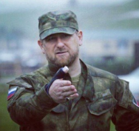 Рамзан Кадыров: если бы Россия вела войну против Украины, в Киеве уже сидели бы чиновники из России