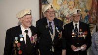 Британским ветеранам вручили российские боевые ордена