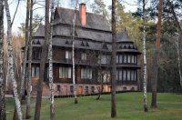 Пиар? На очереди поместье? Порошенко экономит: резиденция президента перешла с газа на дрова