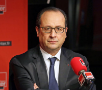 Франсуа Олланд: Введение экономических санкций против России должно быть остановлено