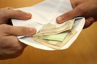 Украинцы нашли средство против коррупции: расстрелять Кабмин и Раду