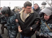 Российские оппозиционеры готовят программу выхода из кризиса и отставки Путина – Немцов