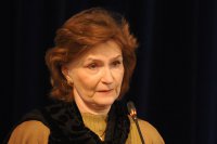 Политолог Наталия Нарочницкая: Свобода слова выродилась в свободу оскорблять