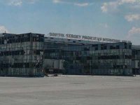Донецкий аэропорт полностью под контролем армии Новороссии