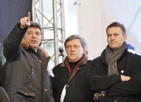 Немцов предложил друзьям Навального деньги евроминистров