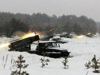 Хунту бьют по всем направлениям