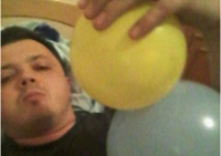 Донадувался шарики...Сёма задумал бунт