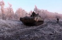 Укрофашисты из «Азова» обстреливают поселок Широкино из танков и артиллерии