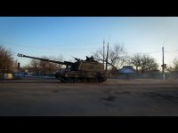 Колонна трофейной техники из Дебальцевского котла