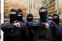 «Правый сектор» диктует Киеву свои условия