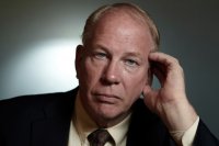 Американский историк: США "отстрелили себе обе ноги"