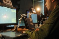 Войска воздушно-космической обороны РФ обнаружили группу спутников слежки за Россией