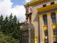 Не все так однозначно в Харькове - и это радует.