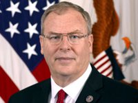 Замглавы Пентагона: Путин "удивил нас" и "врет русским"