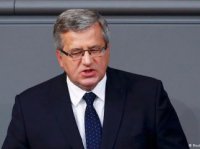 Коморовский заявил об ударе по украино-польским отношениям законом об УПА