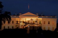 В сети появился ролик с Парадом Победы на фасаде Белого дома