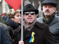 Наконец-то!!! Макаревич бежит из страны